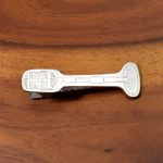 レトロマイクのネクタイピン-オーダーメイド