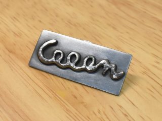 ロゴのピンバッジ３-オーダーメイド