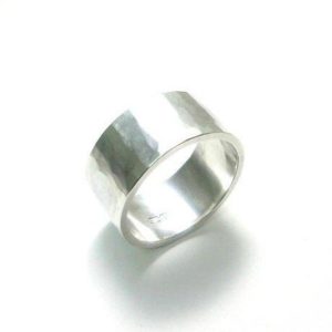 槌目模様のリング 10mm幅/オリジナルシルバーアクセサリー